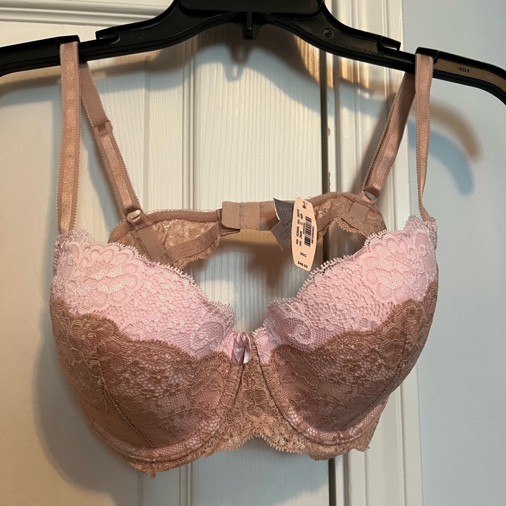 Victoria’s Secret NWT Dream Angels bra